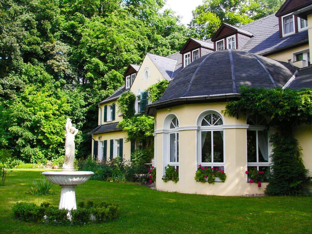 Hotel & Restaurant Bellevue Schmoelln Eksteriør billede
