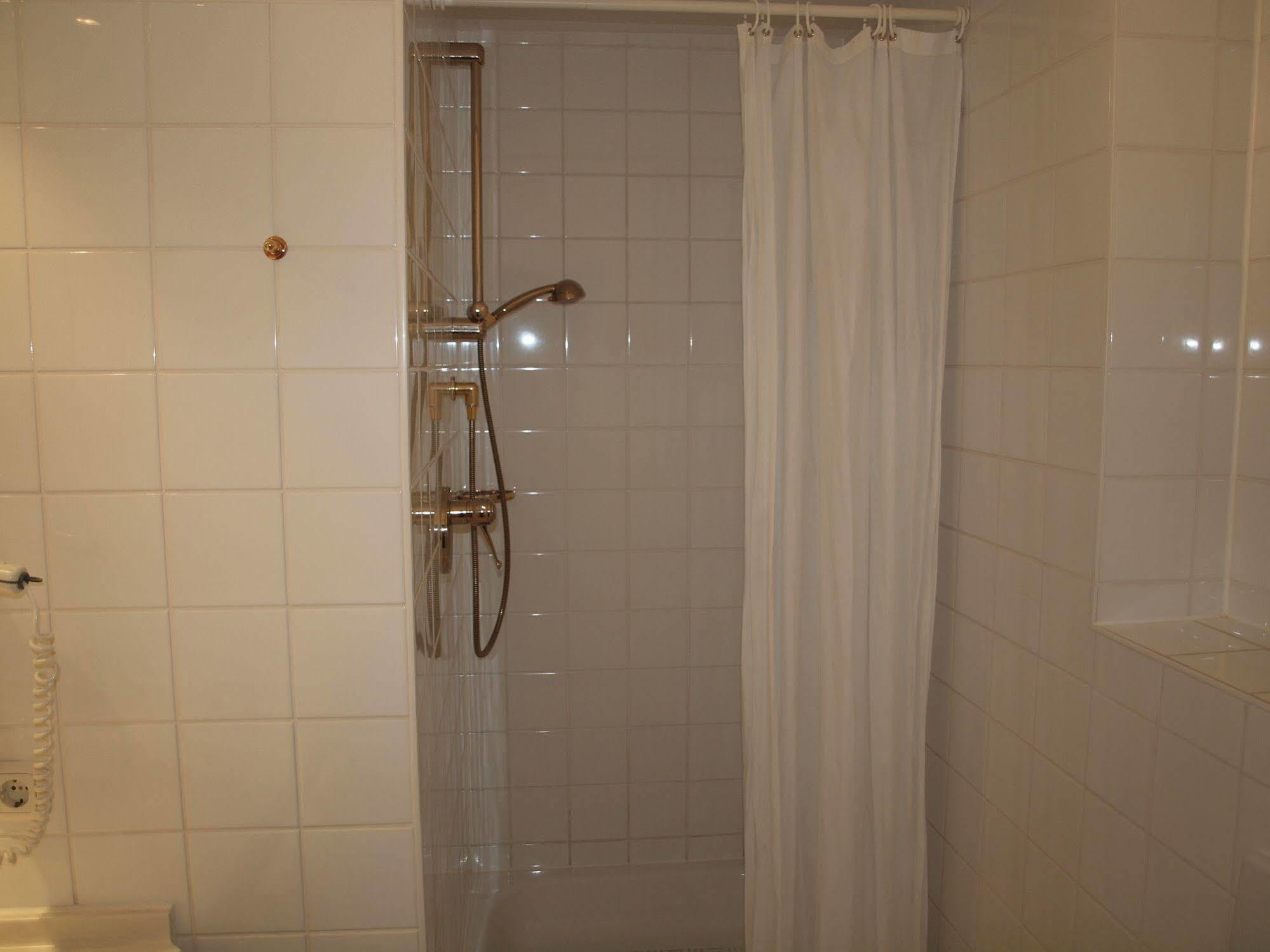 Hotel & Restaurant Bellevue Schmoelln Eksteriør billede