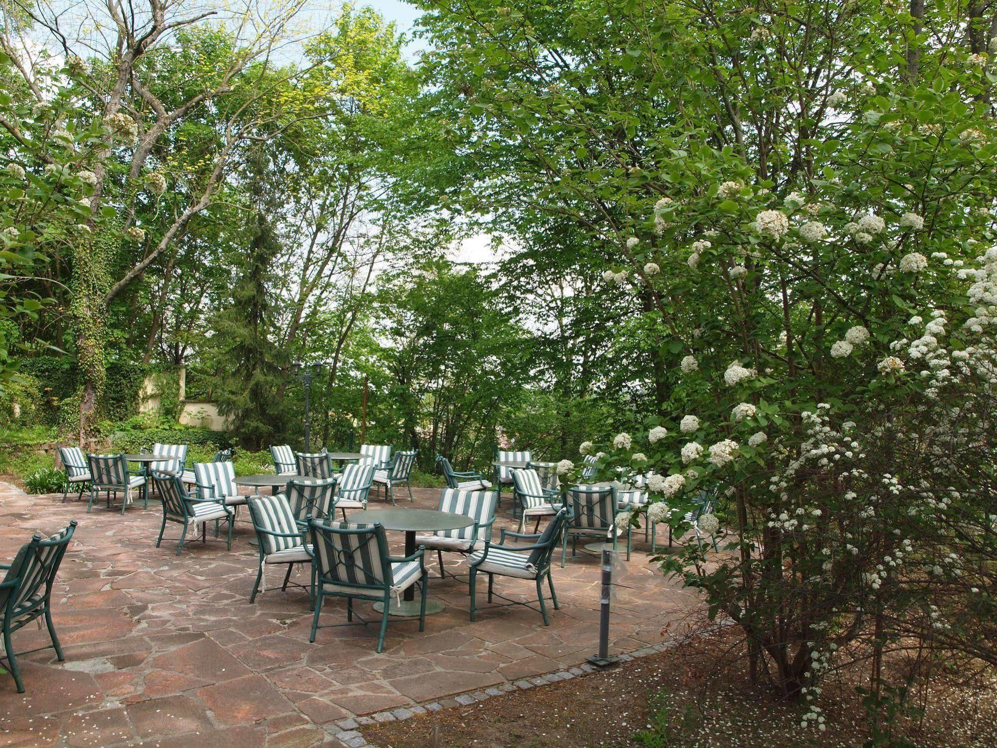 Hotel & Restaurant Bellevue Schmoelln Eksteriør billede
