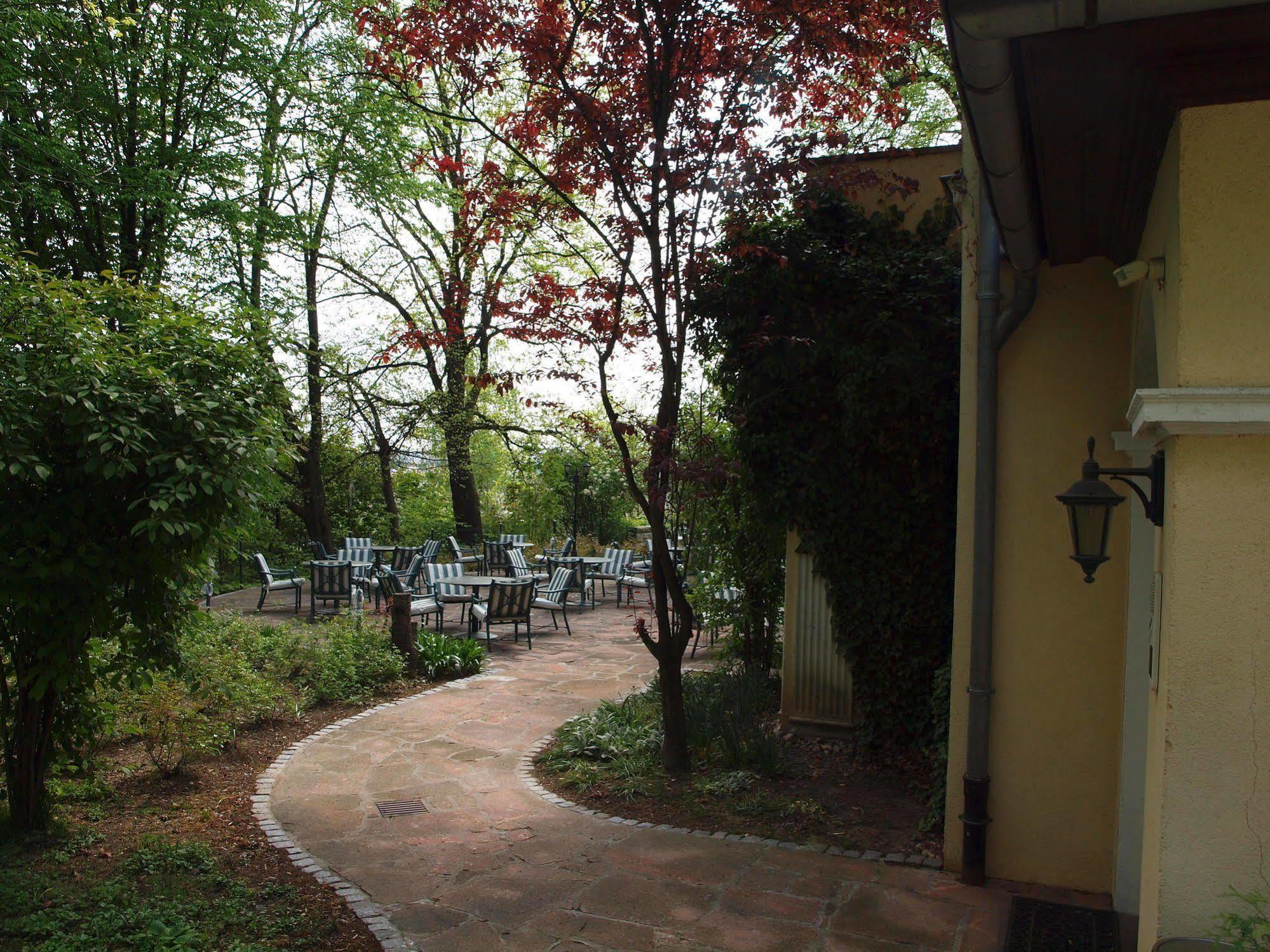 Hotel & Restaurant Bellevue Schmoelln Eksteriør billede